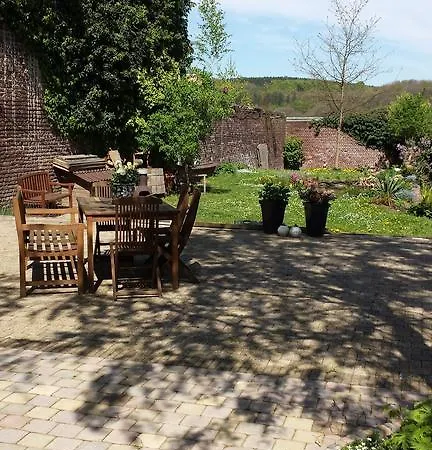 Allure Bed & Breakfast *