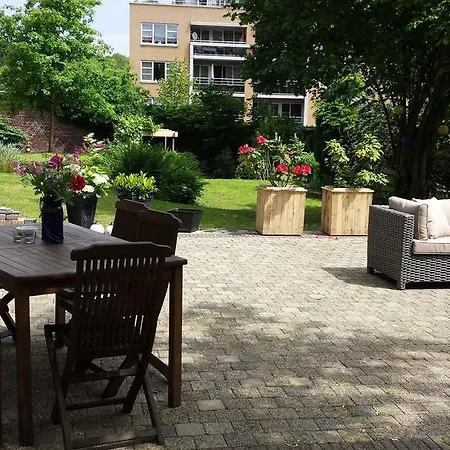 Bed & Breakfast Allure