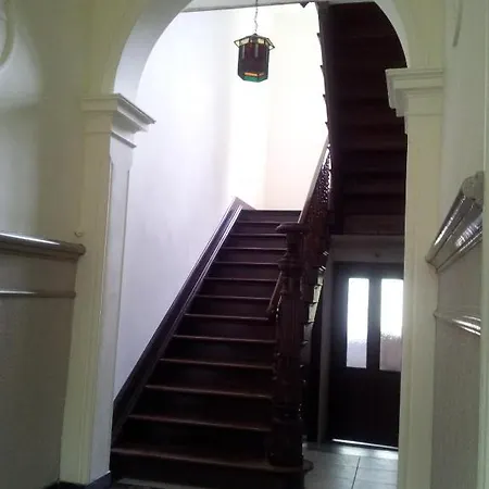 Bed & Breakfast Allure