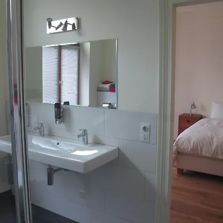 Bed & Breakfast Allure