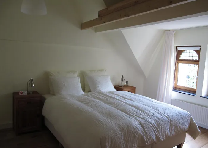 Bed & Breakfast Allure *