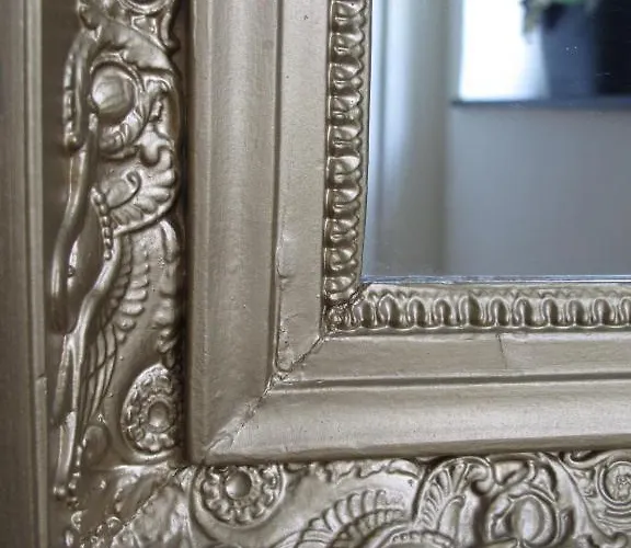 Bed & Breakfast Allure *